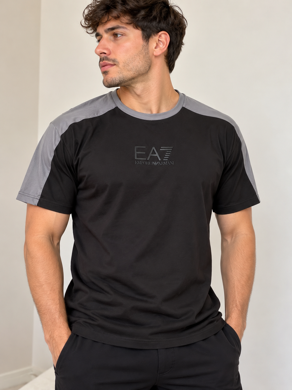 Polera Emporio Armani